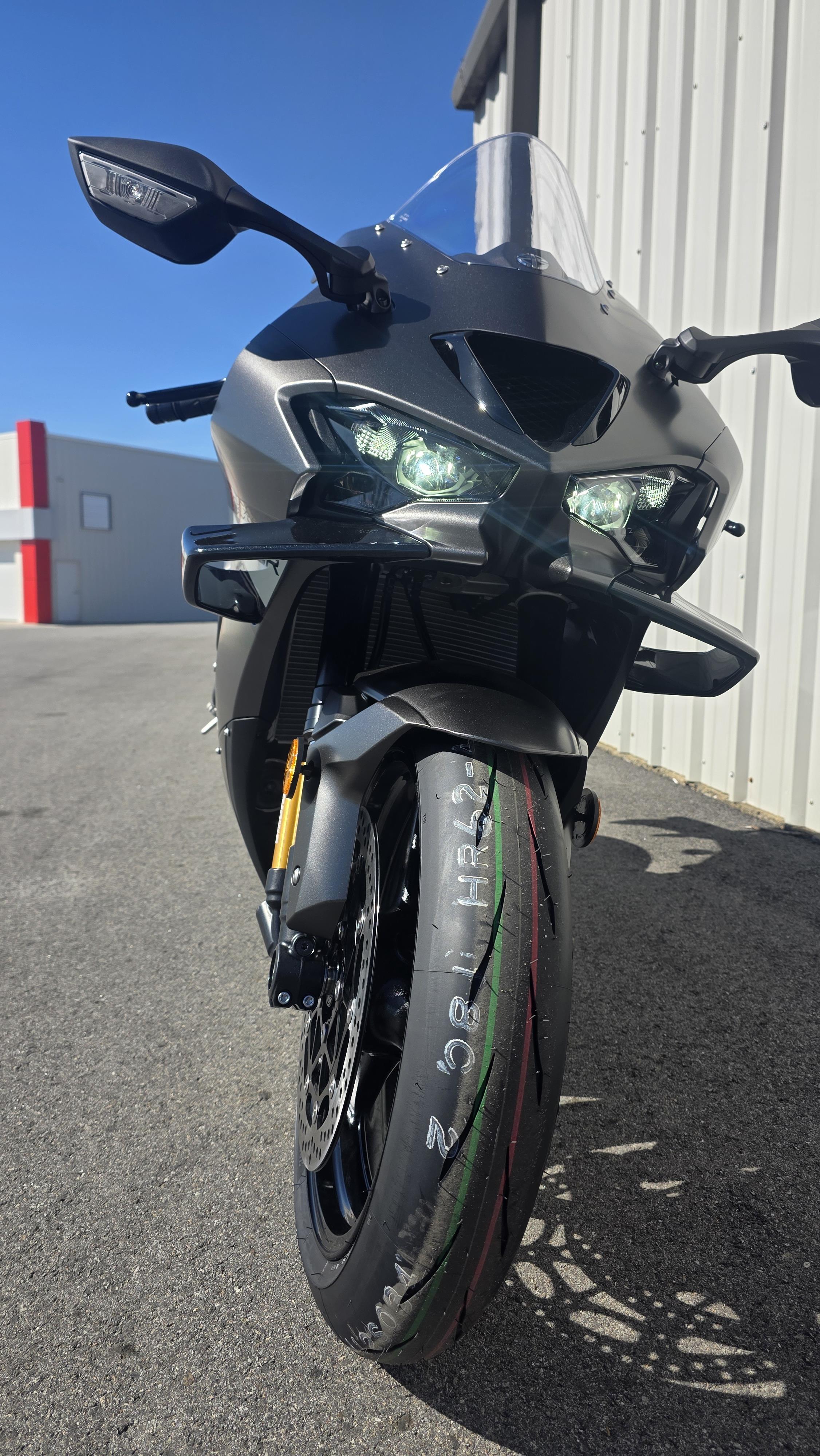 2026 Kawasaki ZX-10R ABS for Sale | Sunrise Yamaha Motorsports